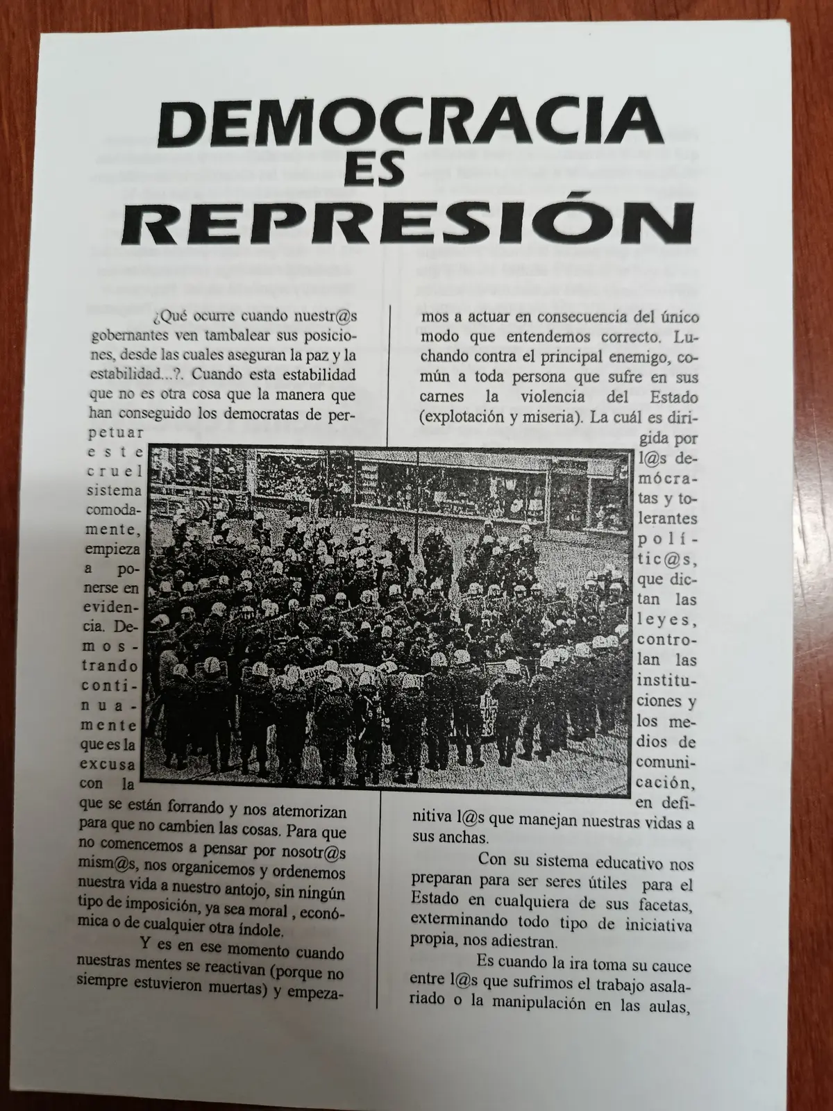 Vista principal de Democracia es represión