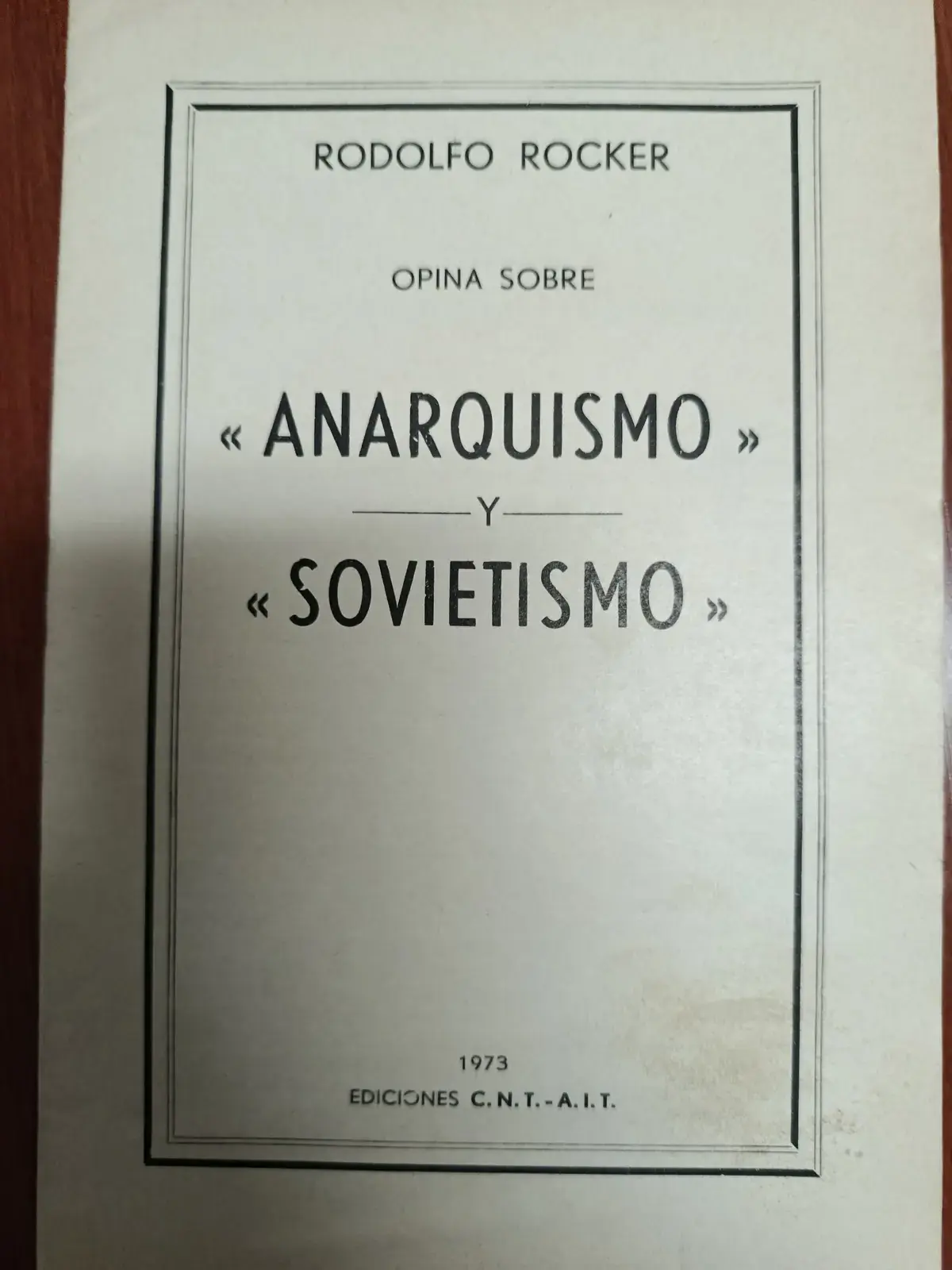 Vista principal de Opina sobre «Anarquismo» y «Sovietismo»