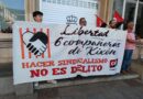 El sindicato CNT se concentra en la Plaza Mayor de Ciudad Real en apoyo a «Las 6 de La Suiza»